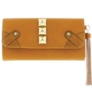 Melie Bianco Britney Clutch Mustard NEW